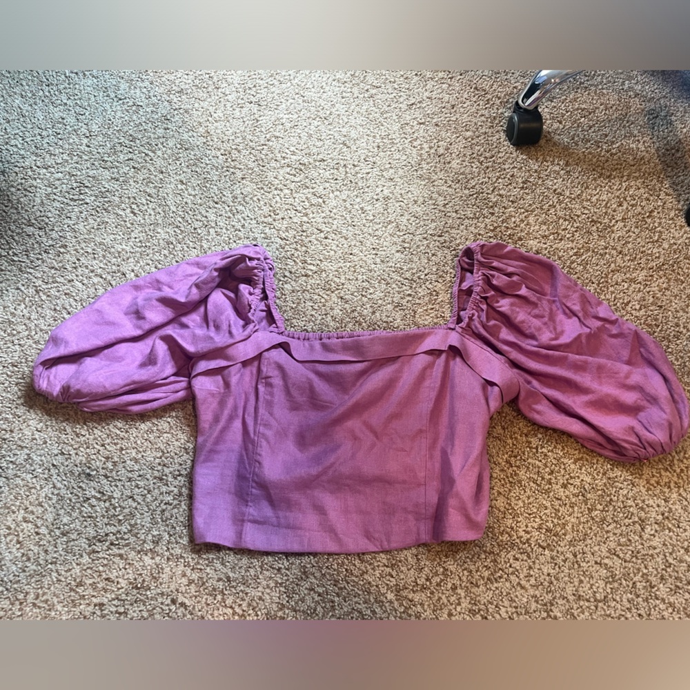 Abercrombie & Fitch Lavender Off-Shoulder Top